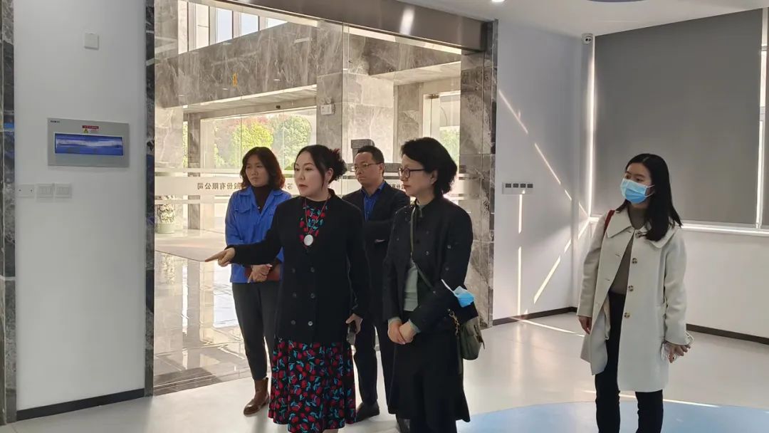 园区人大工委（政协工作联络委）副主任孙燕燕一行走访协昌环保插图
