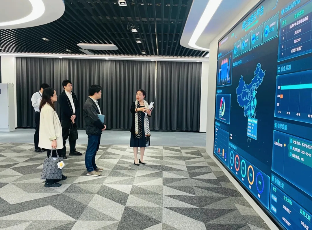 苏州市社保中心副主任朱敏峰一行莅临我司开展政协提案工作调研插图3